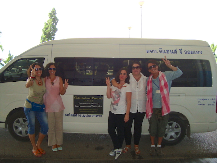 Mapi Rebaudo, Luisa, Elisabetta, Ilaria e Cristina Spanu (La Spezia- Bangkok)