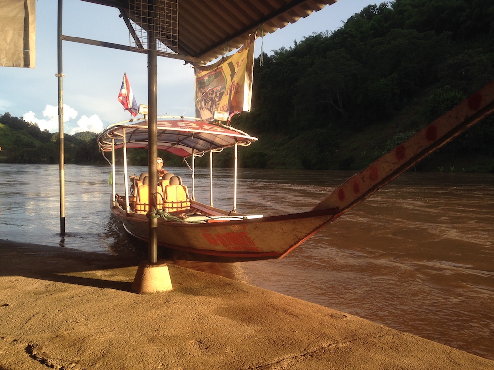 In visita alle tribu' sul fiume Kok